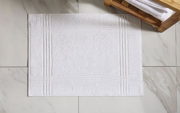 Tapis de bain d'hôtel