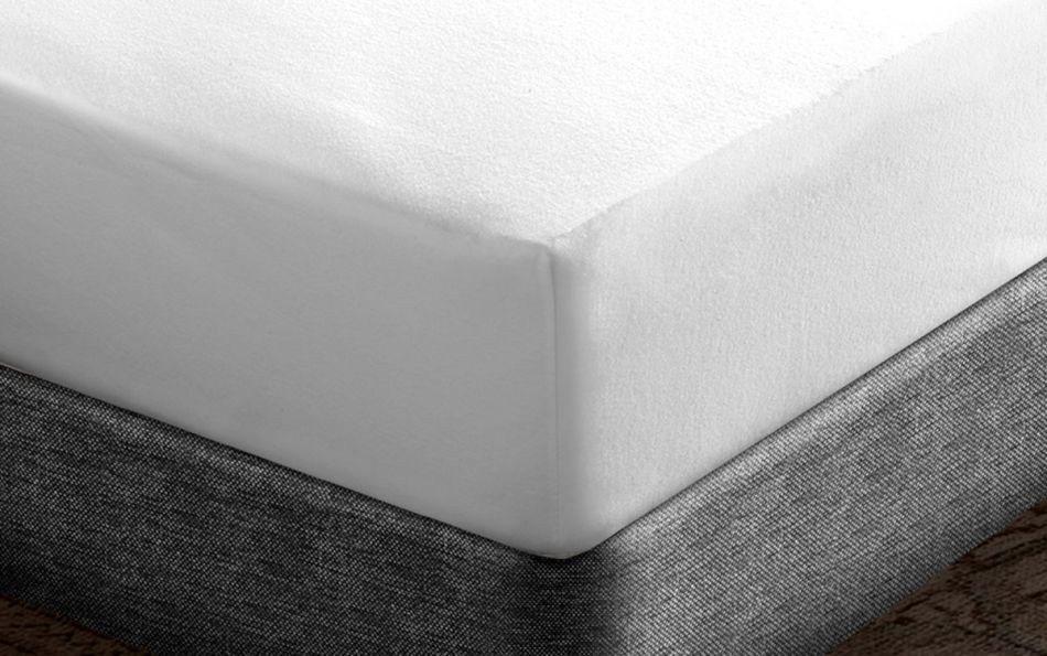 Hotel Mattress Protector